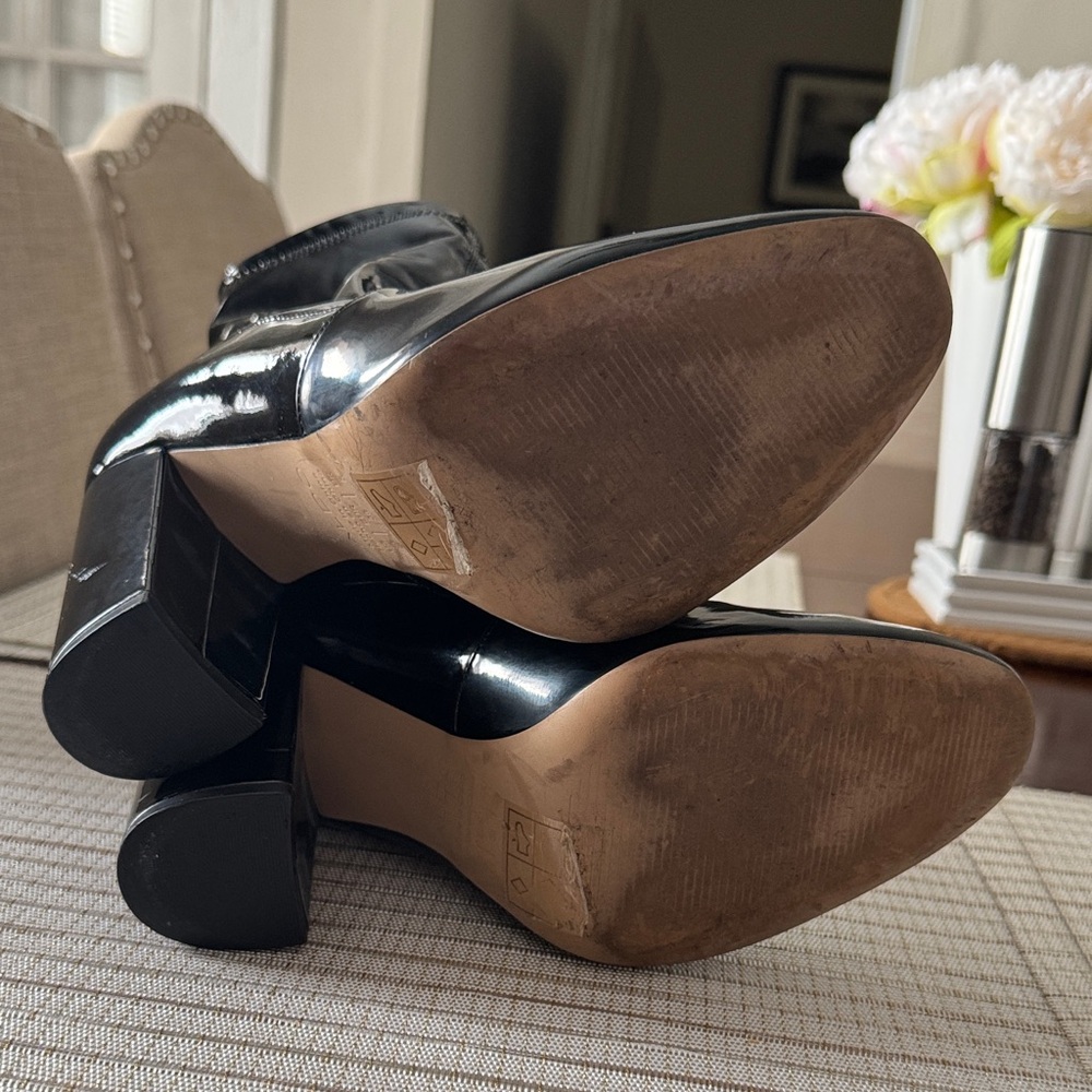 Aldo Black Patent Block Heel Ankle Booties - Picture 4 of 8